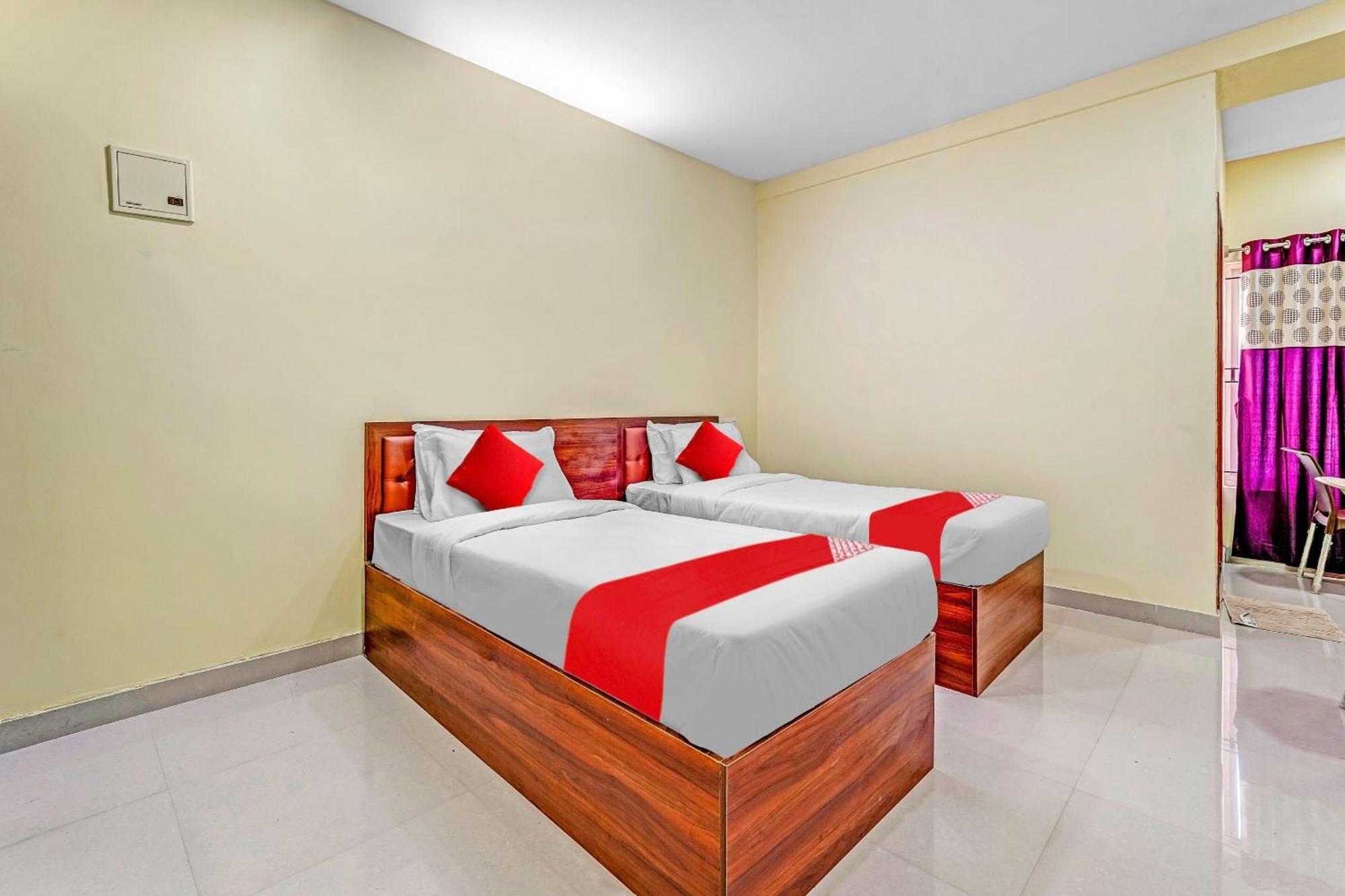 Oyo Flagship Hotel Ayodhya บังกาลอร์ ภายนอก รูปภาพ