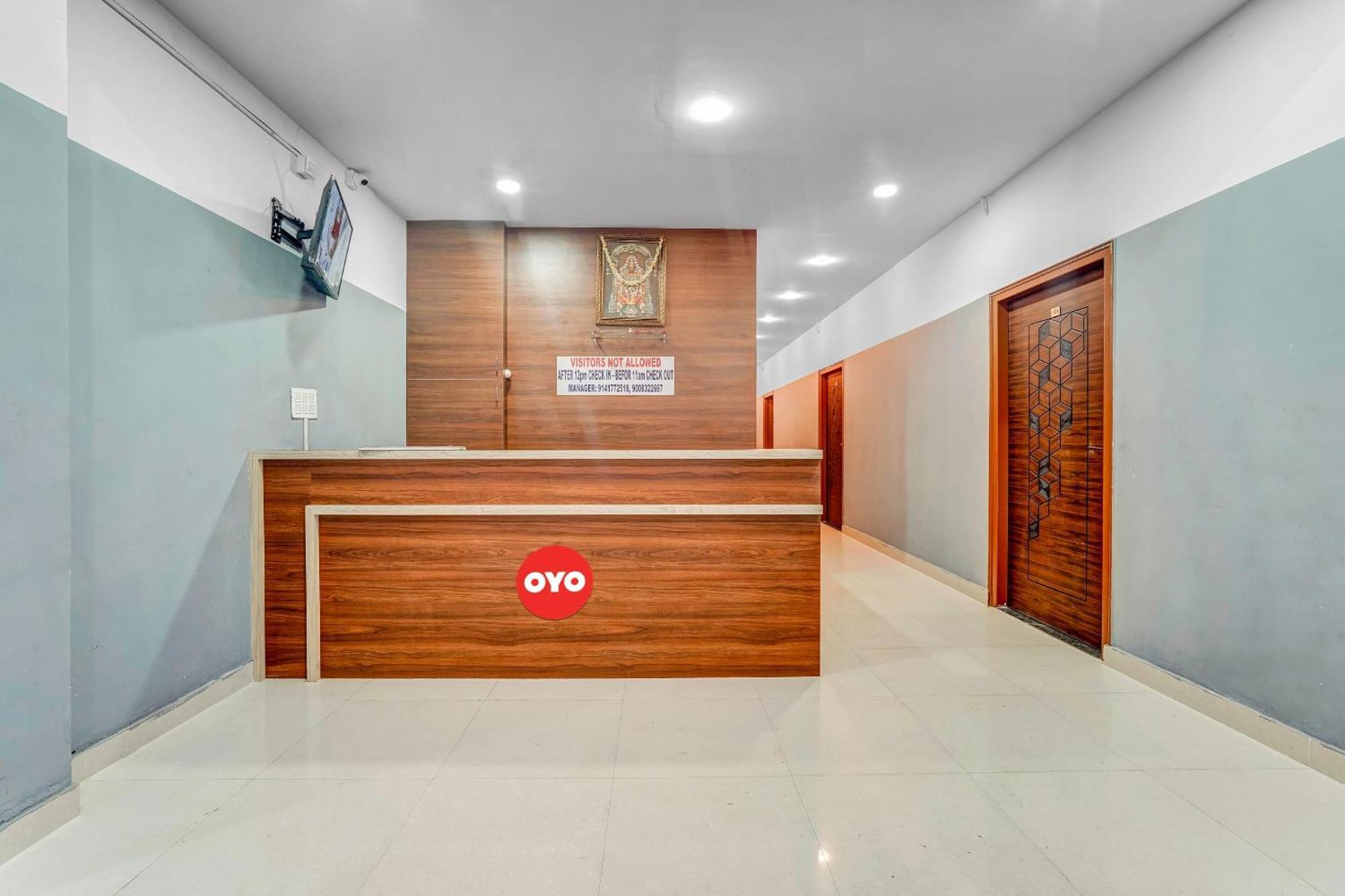 Oyo Flagship Hotel Ayodhya บังกาลอร์ ภายนอก รูปภาพ